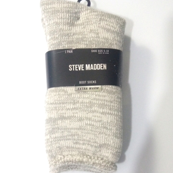 Steve Madden Accessories - STEVE MADDEN WOMEN'S SINGLE PAIR GRAY CREAM FUZZY EXTRA WARM BOOT SOCKS NWT